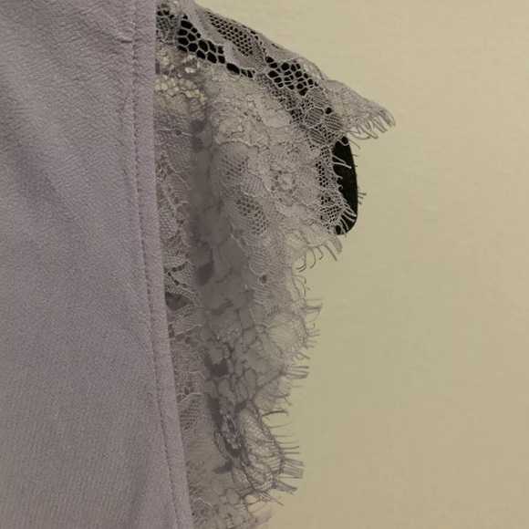 Free People Women Lilac purple Lace-Trim V-Neck Sleeveless Camisole Top Sz XS - Picture 4 of 5